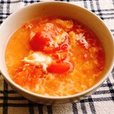 すぐできる♪トマトと卵の簡単スープ
